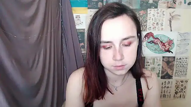 VeryVeryVeryShy  online show from September 23, 5:27 am