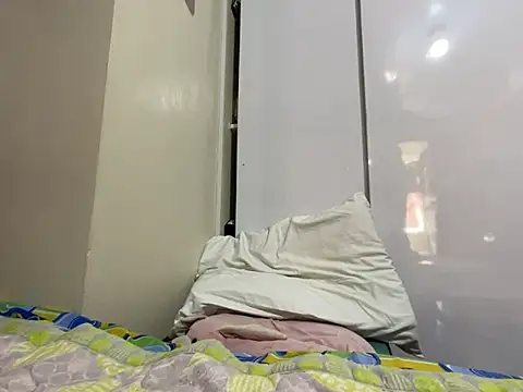 Lhadycarolyn online show from December 16, 5:57 am