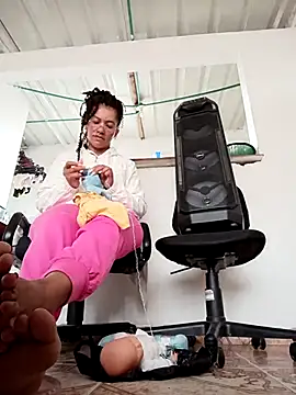 Bigassmommy x online show from October 3, 6:24 pm