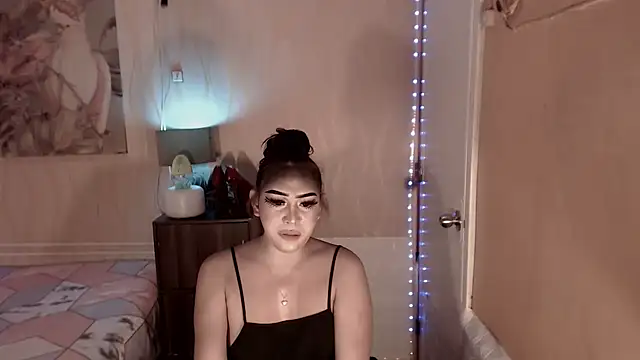 Biancafoxie online show from September 12, 10:24 am