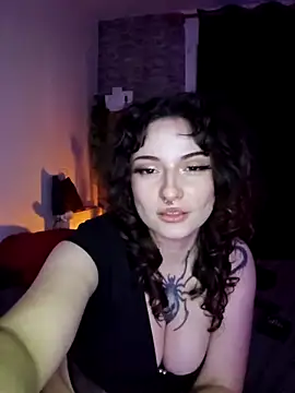 Moxxxie online show from November 19, 5:24 pm