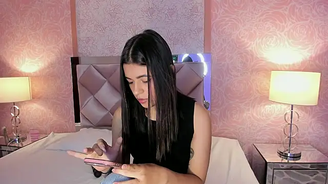 IvySanders1 online show from November 26, 7:37 pm