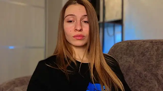 LovelyKatea online show from February 11, 3:13 pm