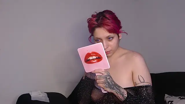 Snapshot of MaryJannes chatting on October 16, 11:02 am MaryJannes online show from October 16, 11:02 am