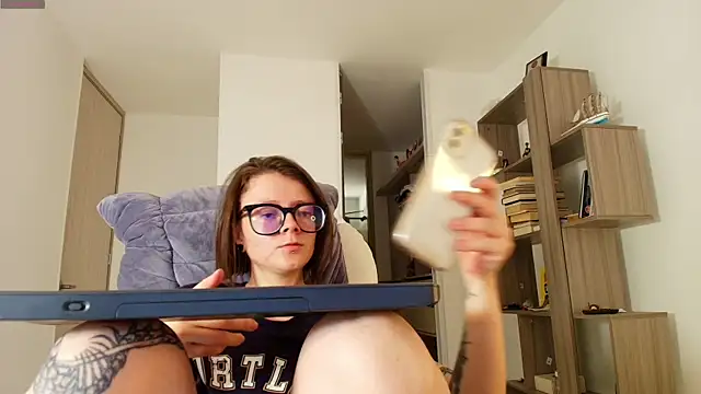 Arya starrk online show from September 23, 3:32 pm