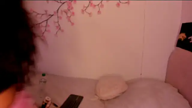 alexa 6908 online show from February 21, 9:15 pm