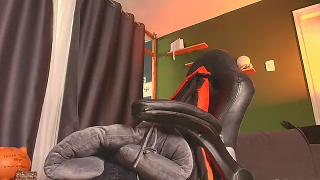 lamborginex online show from October 9, 1:43 am