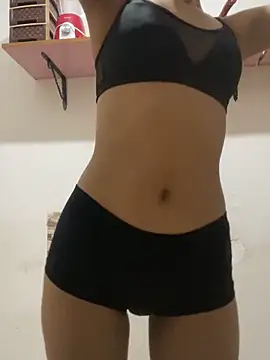 morrocoXcute online show from October 9, 8:35 pm