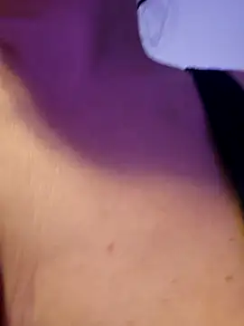 Ellie-L-Elizabeth online show from November 5, 4:01 pm