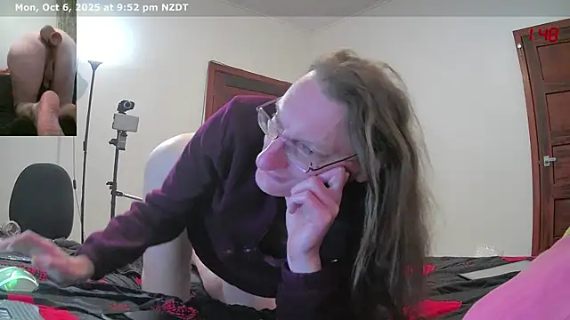 CDAdalyn online show from October 6, 8:53 am