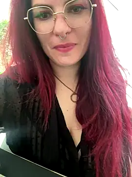 LunaMoongirl online show from September 12, 3:52 pm