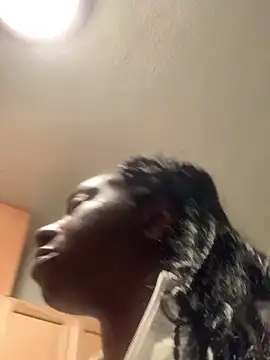 markquanna online show from February 9, 4:15 am