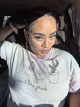 CarmelaAnthony online show from December 5, 4:41 pm