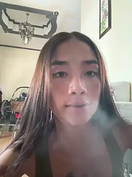 Snapshot of ShinningEthene chatting on March 1, 6:13 am ShinningEthene online show from March 1, 6:13 am