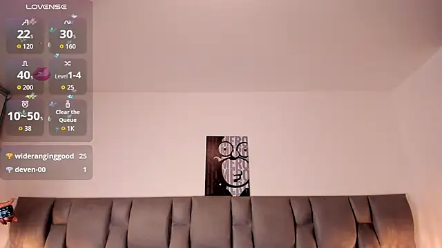 Nickytouse online show from December 18, 12:48 am