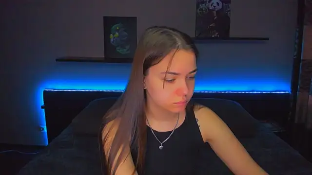 AlexaBarkley online show from March 2, 12:43 am