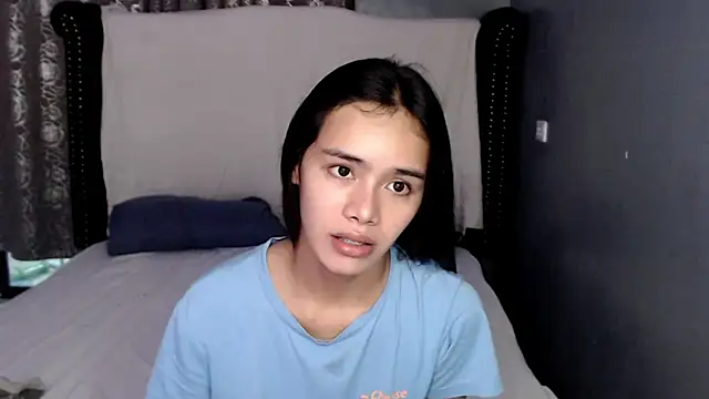 shecutie69 online show from October 15, 11:29 pm