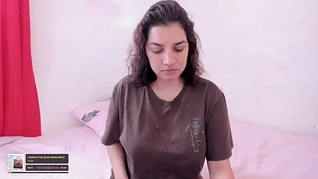 carmesix online show from February 4, 9:29 pm