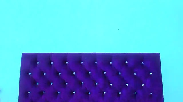 almabeckelt online show from December 3, 8:00 pm