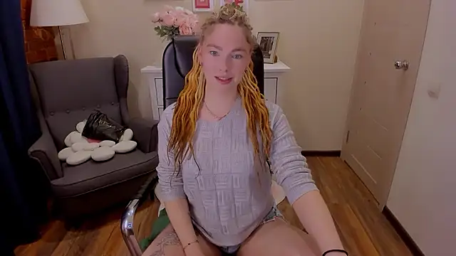  fiona Love online show from January 31, 8:40 pm