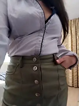 baby sweet girl  online show from December 21, 10:35 pm