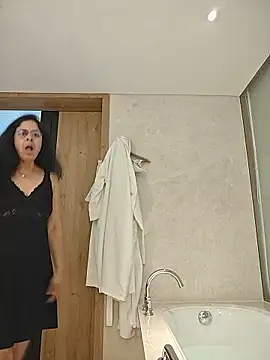 Susannemilf online show from January 10, 6:07 am