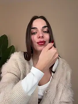 Bad Giorgia online show from December 18, 1:16 pm