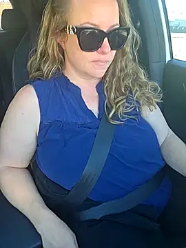 julimonroe online show from November 13, 5:56 pm