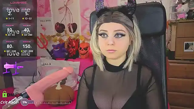 goddesstella online show from October 31, 1:51 am