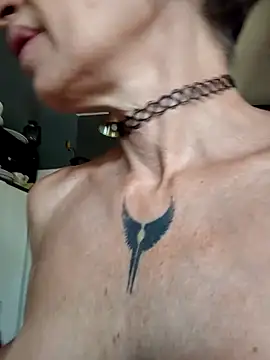 FrozenWaffle online show from February 9, 3:14 pm