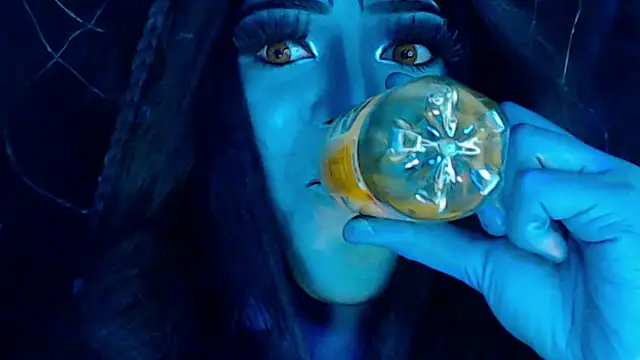 Snapshot of xblue_aivee chatting on October 9, 7:23 am xblue aivee online show from October 9, 7:23 am