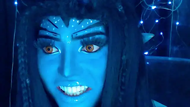 Snapshot of xblue_aivee chatting on October 24, 1:18 pm xblue aivee online show from October 24, 1:18 pm