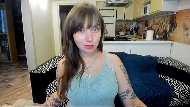 Snapshot of StacyTigerr chatting on September 24, 2:27 pm StacyTigerr online show from September 24, 2:27 pm