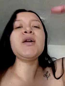 Arisha34 online show from November 12, 1:42 pm