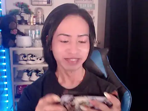 Manilagirl xx online show from February 8, 7:01 am