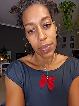 Goldenlace online show from December 13, 7:53 pm