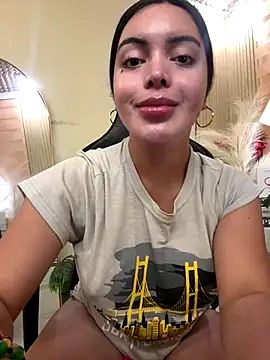 TS-SimplyTheBest online show from November 30, 9:46 am