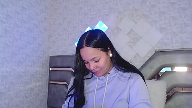 EmilyQueen3x online show from September 15, 2:03 pm