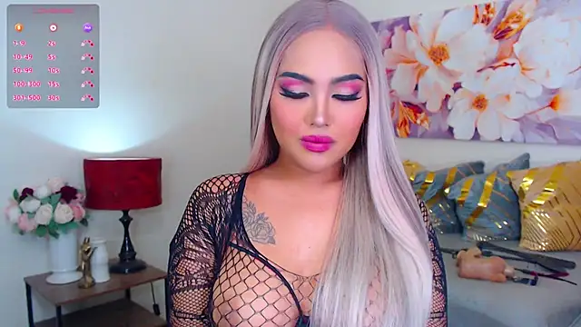 Snapshot of Playfull_Mistress_Savanna chatting on October 26, 2:40 am Playfull Mistress Savanna online show from October 26, 2:40 am