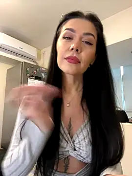 denise k online show from December 3, 12:40 pm