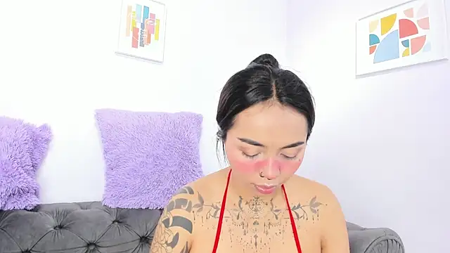 Snapshot of miss_soffi_ chatting on October 25, 12:13 pm miss soffi  online show from October 25, 12:13 pm