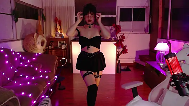 Snapshot of Aquamarinebubble chatting on September 27, 12:51 am Aquamarinebubble online show from September 27, 12:51 am