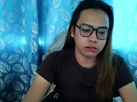 Your PrettyGirlxxx online show from October 23, 2:28 am