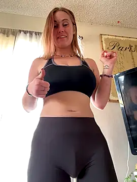 ClumsyLink online show from December 4, 9:48 pm