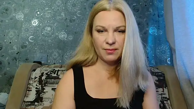 BlondeFox online show from October 15, 3:09 am