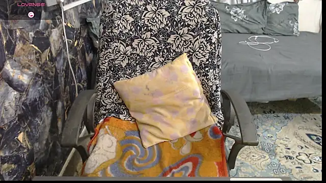 Snapshot of sexyrihana1 chatting on September 21, 6:45 am sexyrihana1 online show from September 21, 6:45 am