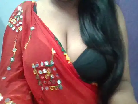 Shikha39 online show from January 10, 7:40 pm