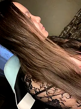 Var Kiss online show from November 10, 9:37 am