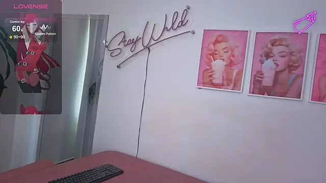 Adele LatinLady online show from January 7, 8:23 pm