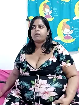 SusanaEshwar online show from April 20, 9:07 pm